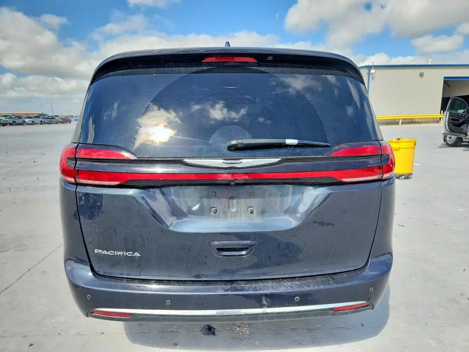 2021 CHRYSLER PACIFICA TOURING  