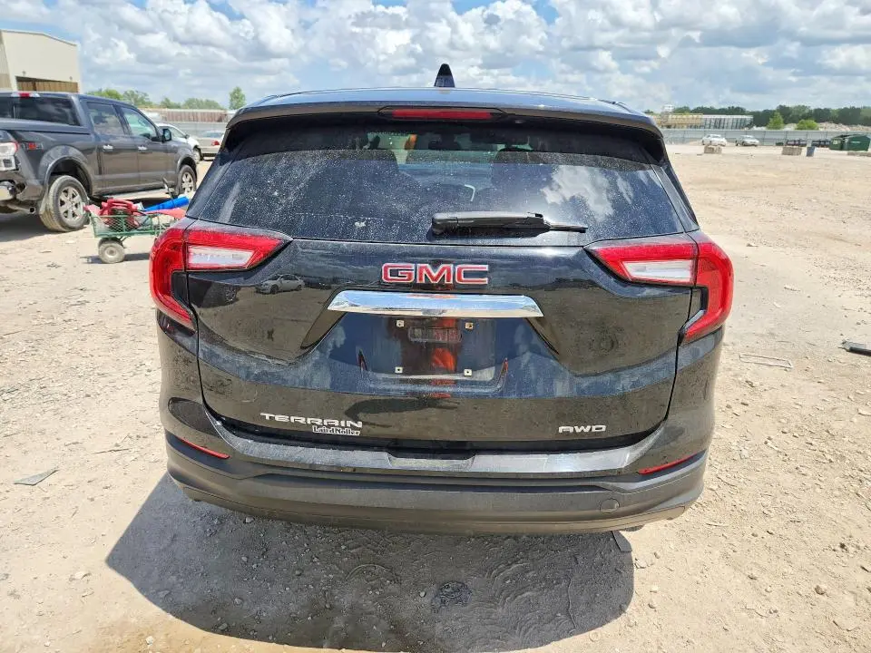 2022 GMC TERRAIN SLE  