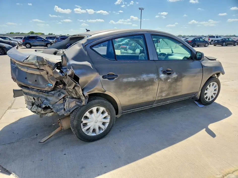 2015 NISSAN VERSA 1.6 S PLUS  