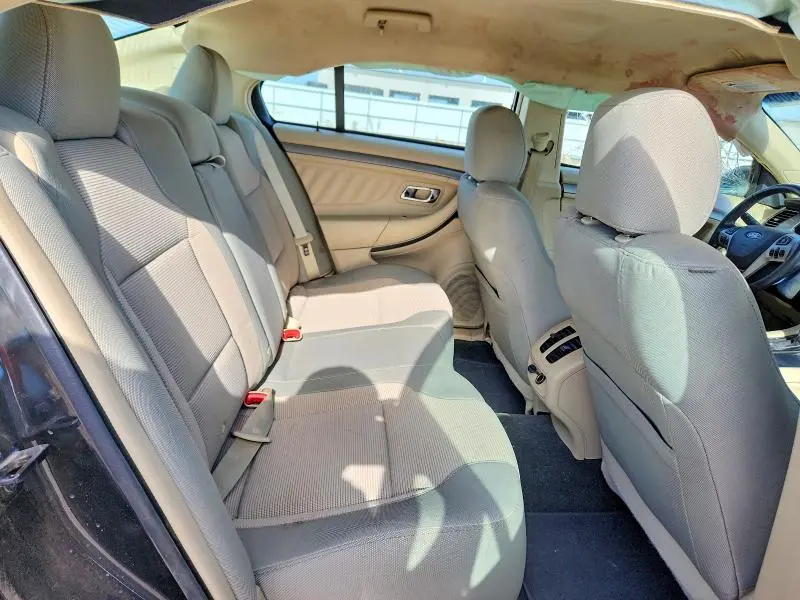 2015 FORD TAURUS SEL  