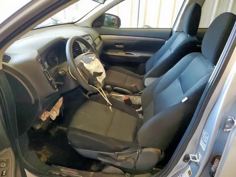 2014 MITSUBISHI OUTLANDER ES  