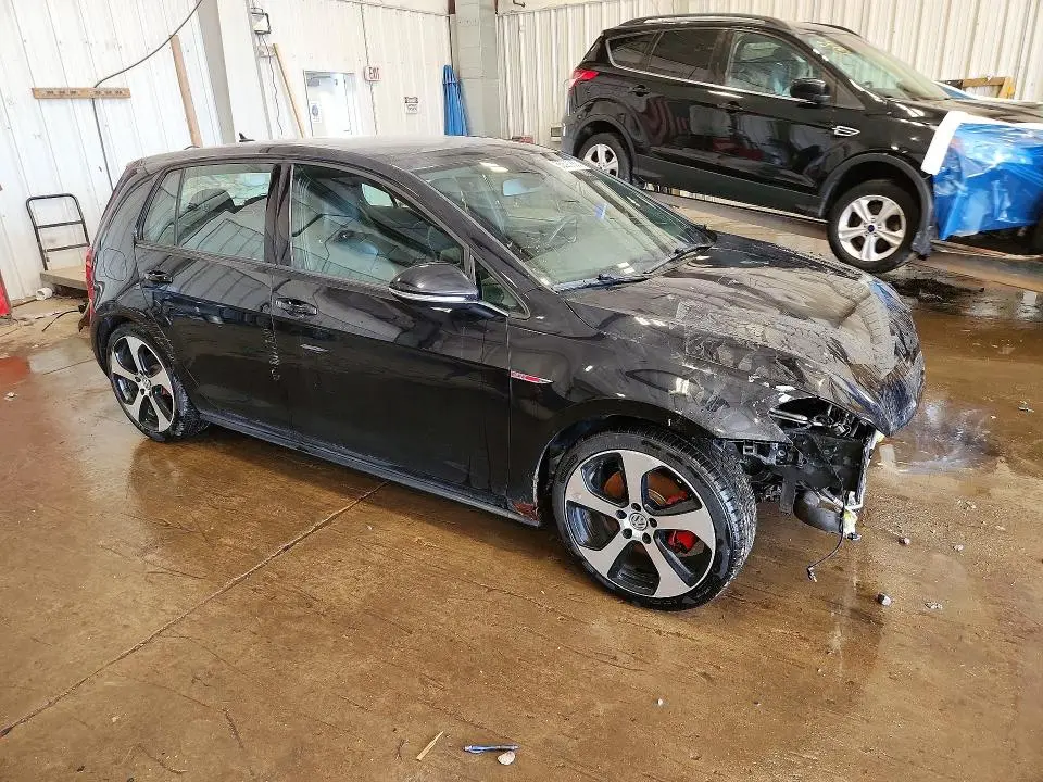 2015 VOLKSWAGEN GTI   