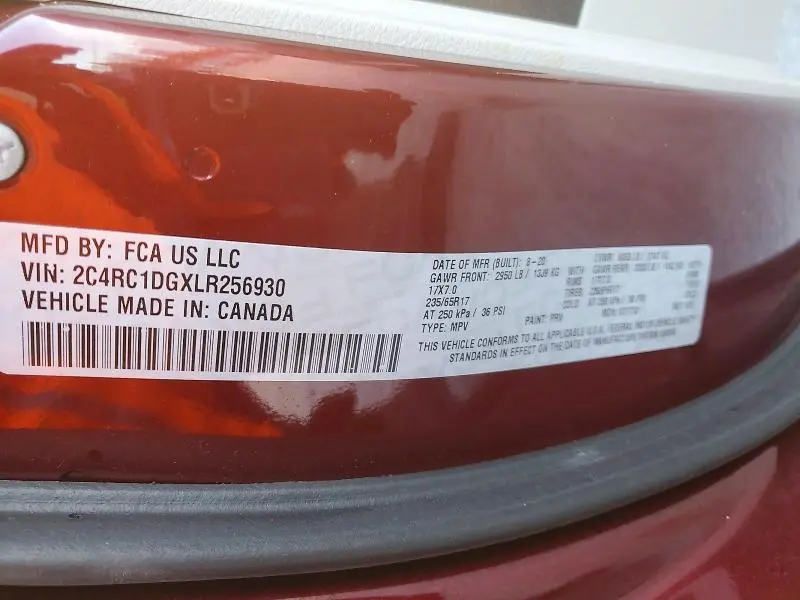 2020 CHRYSLER VOYAGER LXI  