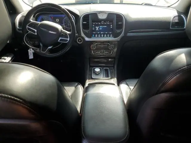 2017 CHRYSLER 300C   