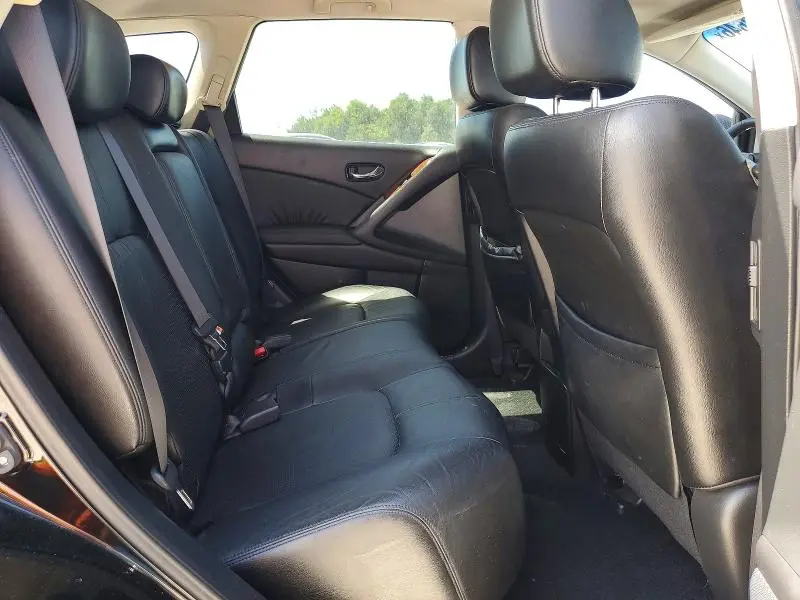 2010 NISSAN MURANO S  