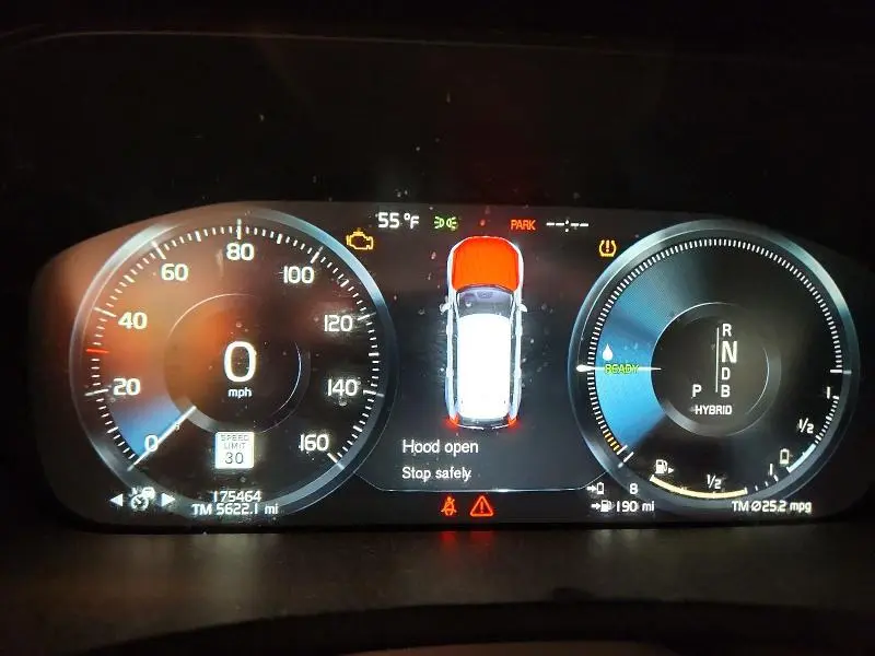 2016 VOLVO XC90 T8  