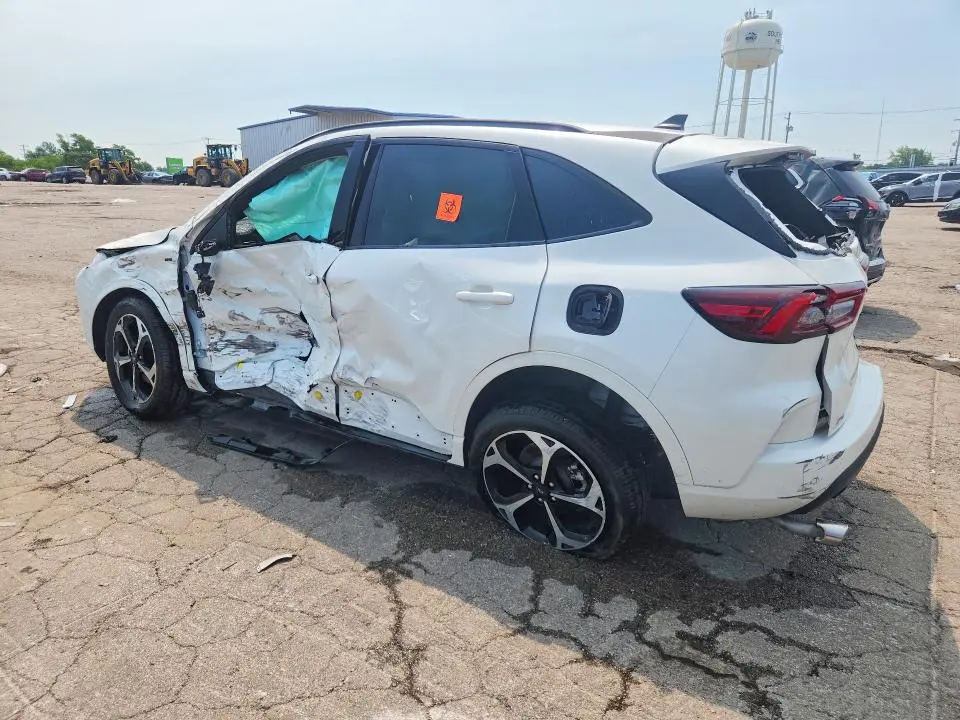 2024 FORD ESCAPE ST LINE SELECT  