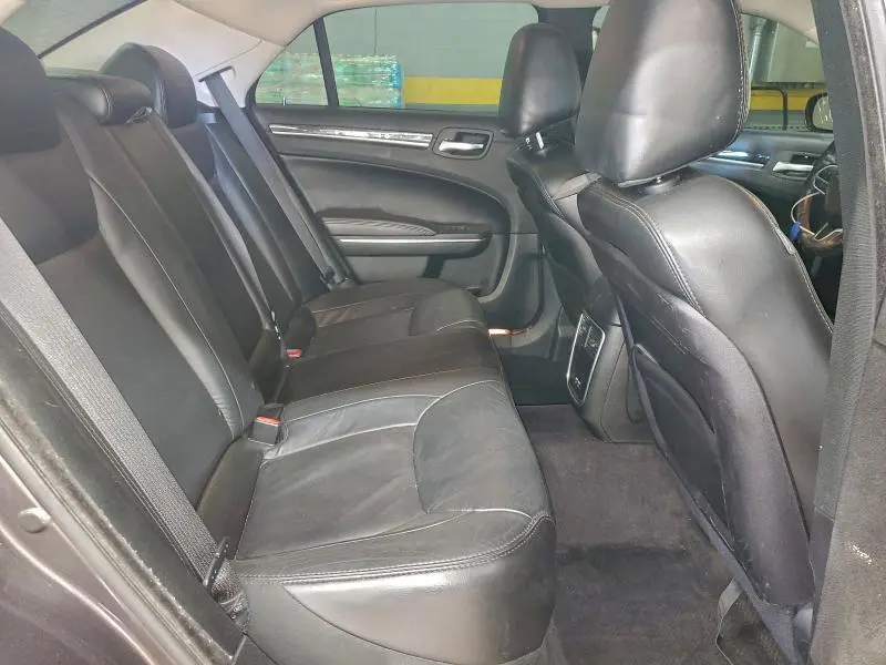 2018 CHRYSLER 300 TOURING  