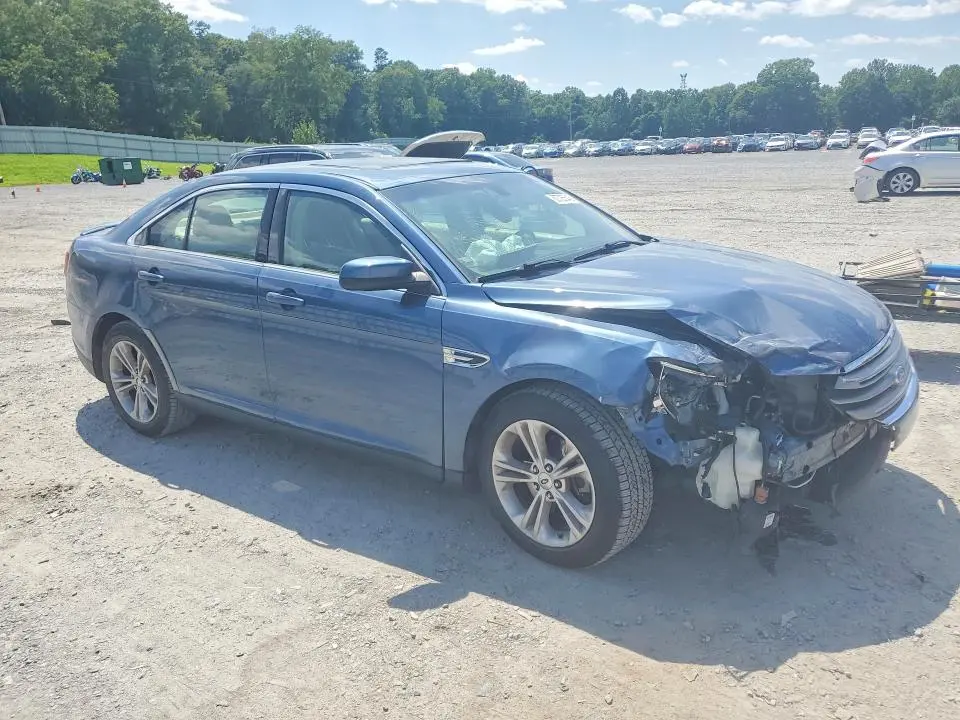 2018 FORD TAURUS SEL  