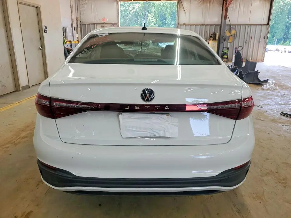 2025 VOLKSWAGEN JETTA SPORT  