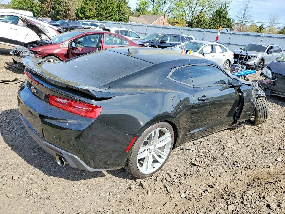2018 CHEVROLET CAMARO LT  