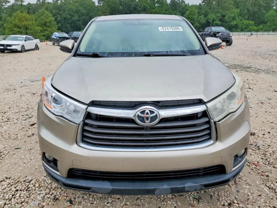 2014 TOYOTA HIGHLANDER LE PLUS  