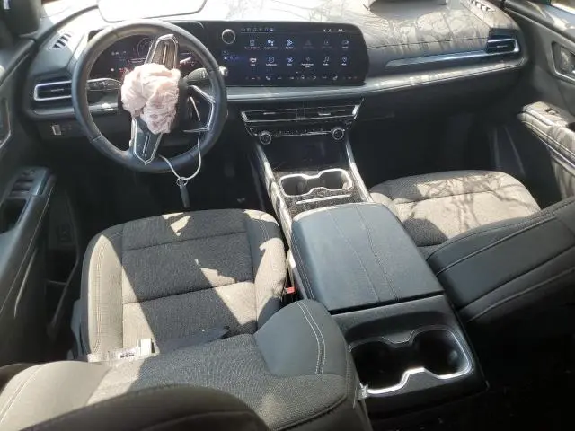 2024 CHEVROLET TRAVERSE LS  