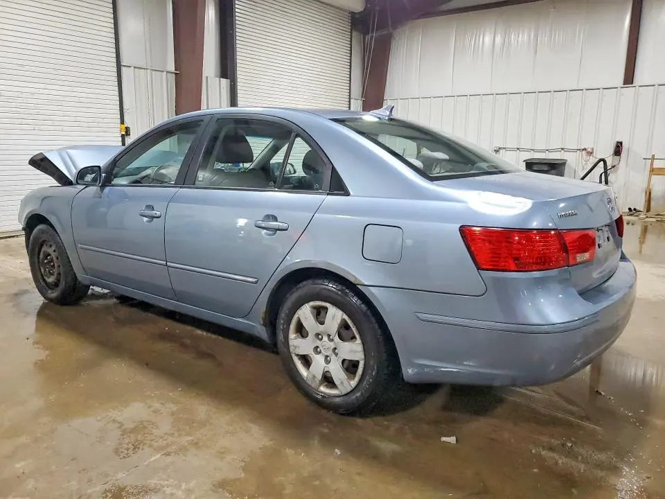 2010 HYUNDAI SONATA GLS  