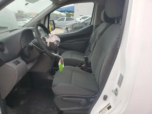 2015 NISSAN NV200 2.5S  