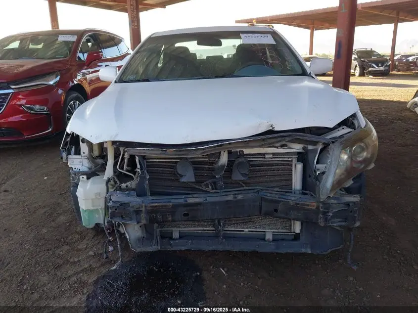 2010 TOYOTA CAMRY SE