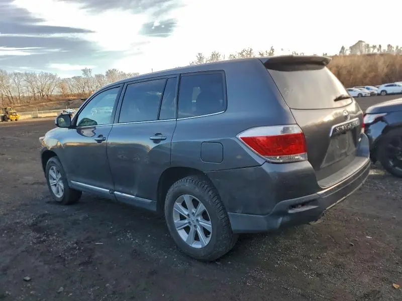 2011 TOYOTA HIGHLANDER BASE  