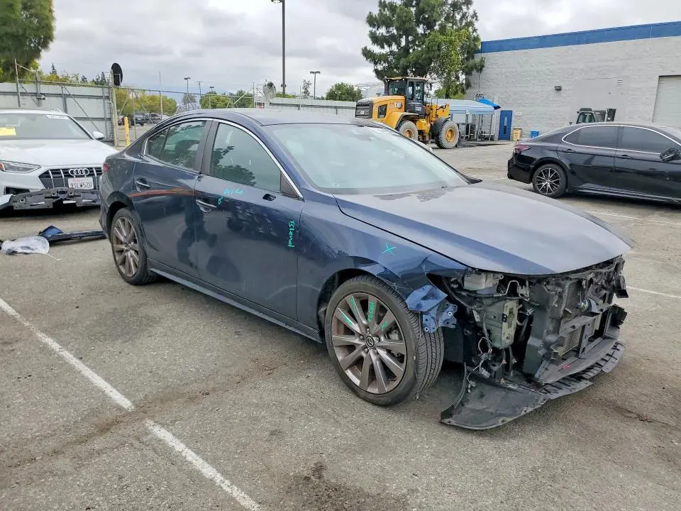 2020 MAZDA 3 SELECT  