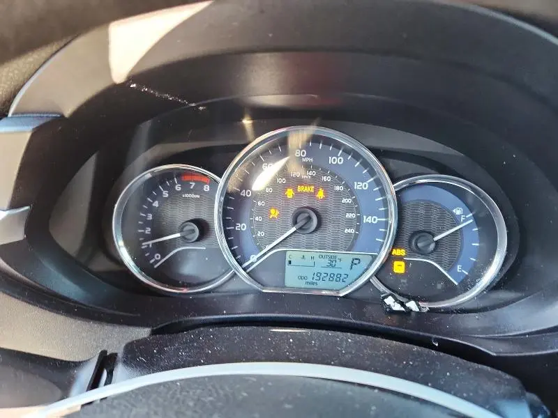 2015 TOYOTA COROLLA L  