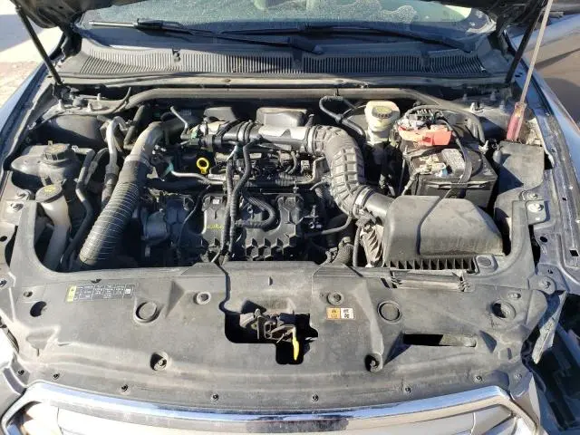 2015 FORD TAURUS SE  