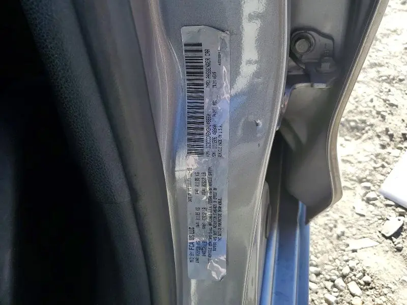 2016 CHRYSLER 200 LIMITED  