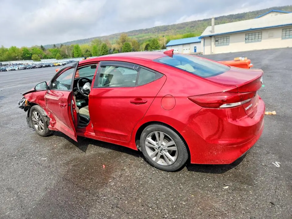 2017 HYUNDAI ELANTRA SE  