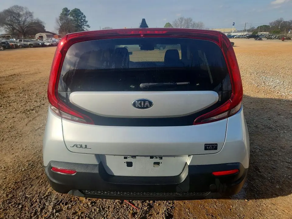 2020 KIA SOUL LX  