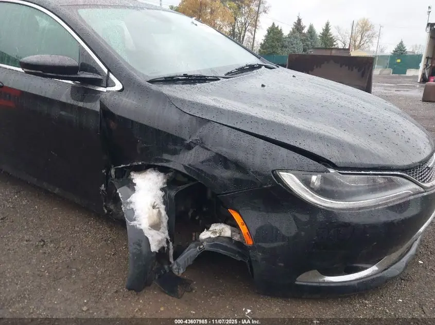 2015 CHRYSLER 200 C