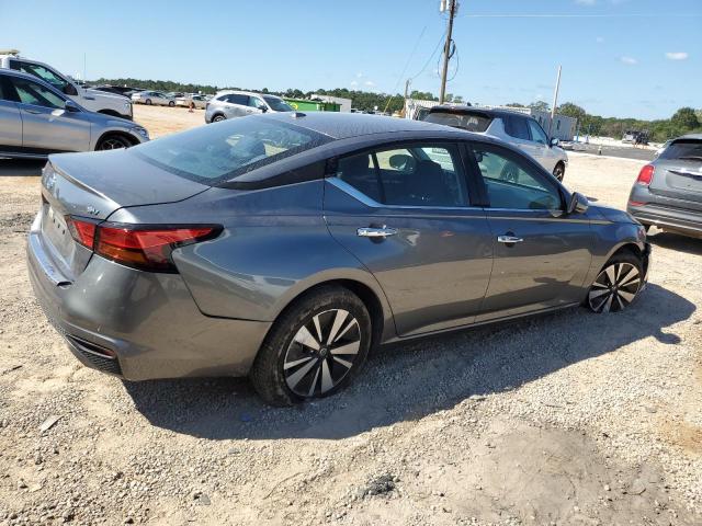 2019 NISSAN ALTIMA SV