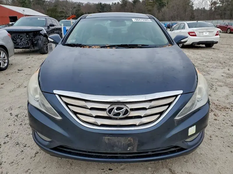 2013 HYUNDAI SONATA SE  