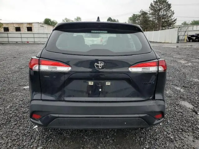 2024 TOYOTA COROLLA CROSS SE  