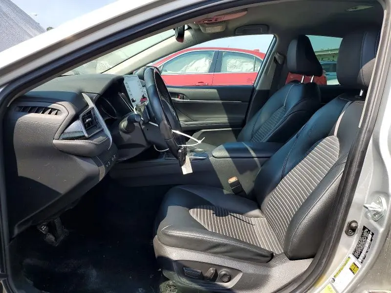 2021 TOYOTA CAMRY   