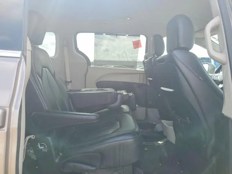 2017 CHRYSLER PACIFICA TOURING L PLUS  