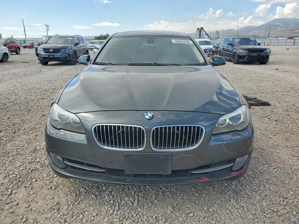 2013 BMW 528 XI  
