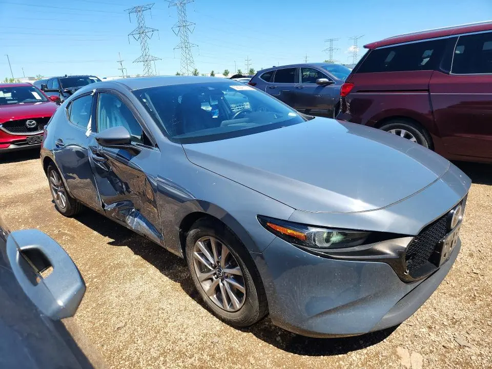 2019 MAZDA 3 PREMIUM  