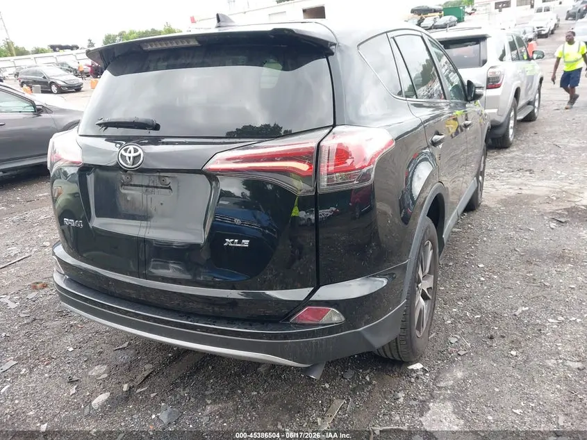 2018 TOYOTA RAV4 XLE