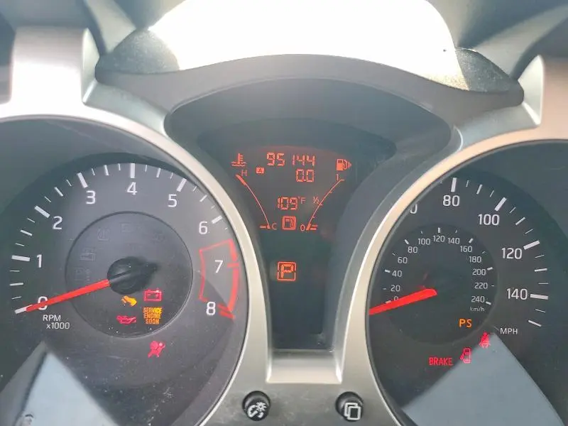 2012 NISSAN JUKE S  