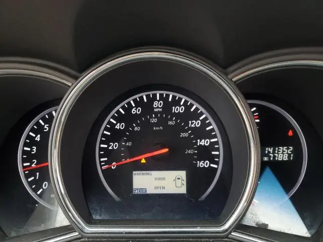 2011 NISSAN MURANO S  