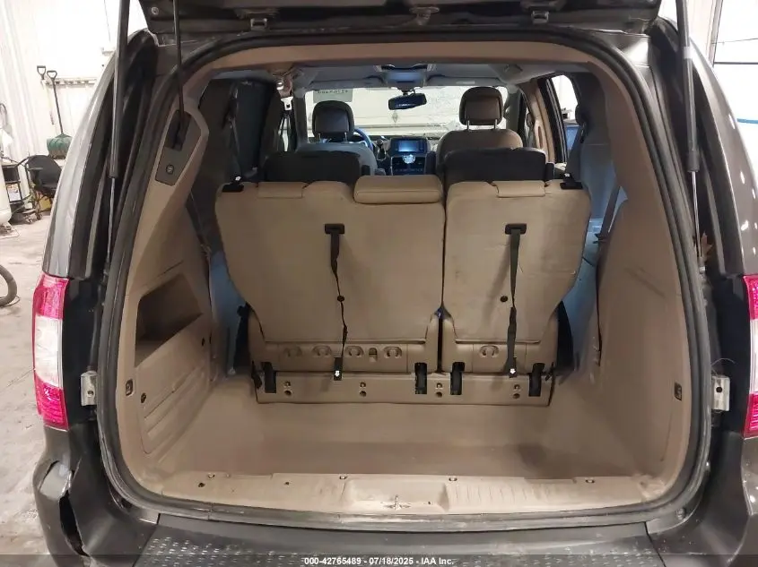 2016 CHRYSLER TOWN & COUNTRY TOURING-L