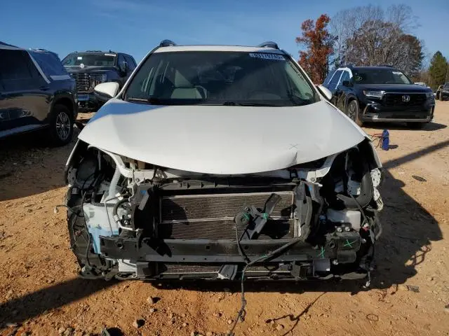 2017 TOYOTA RAV4 HV LE  