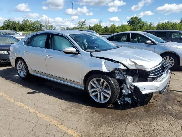 2017 VOLKSWAGEN PASSAT SEL PREMIUM  