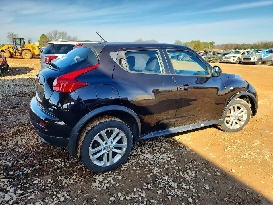 2014 NISSAN JUKE S  