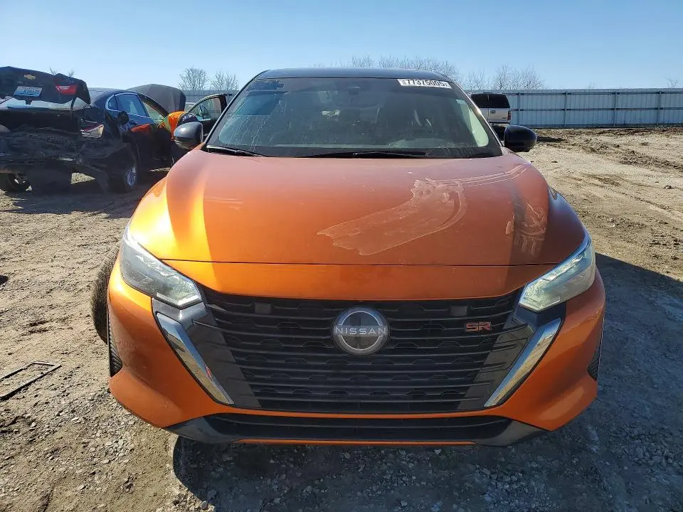 2024 NISSAN SENTRA SR  