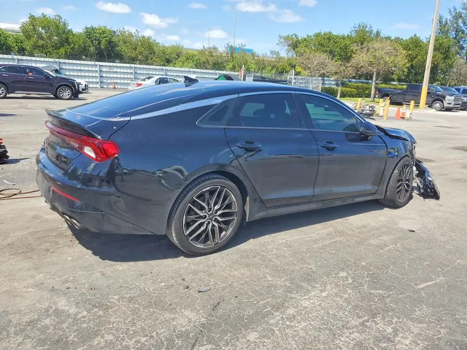 2022 KIA K5 GT  