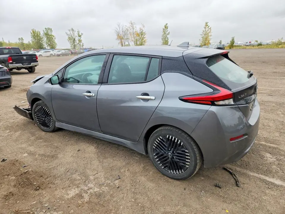 2024 NISSAN LEAF SV PLUS  