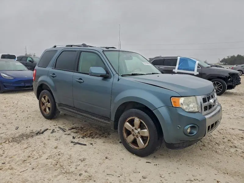 2011 FORD ESCAPE LIMITED  