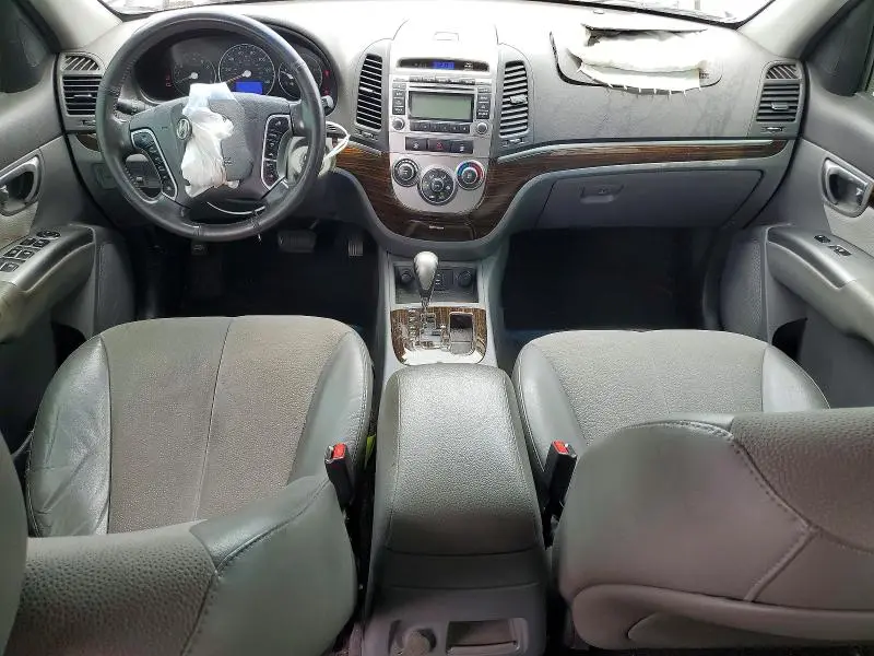 2012 HYUNDAI SANTA FE SE  