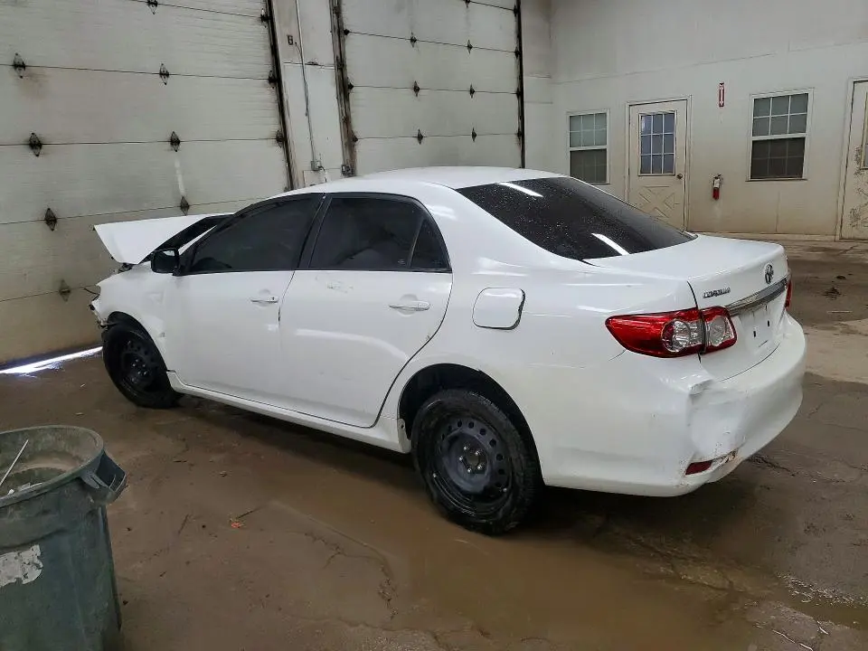 2012 TOYOTA COROLLA LE  