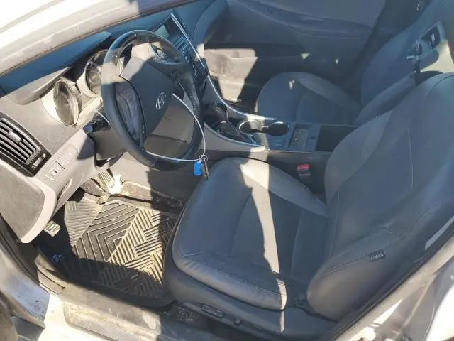 2011 HYUNDAI SONATA SE  