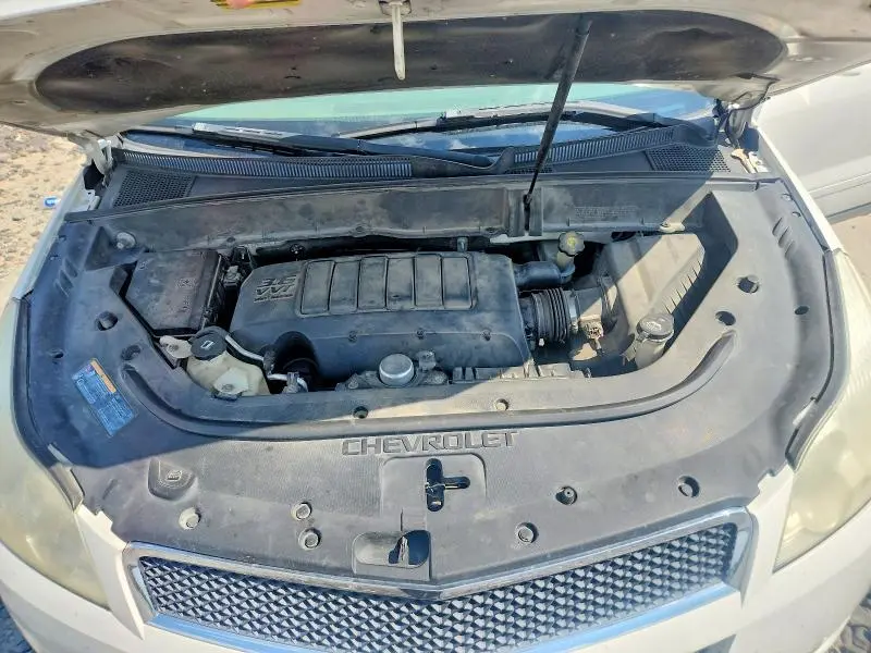 2010 CHEVROLET TRAVERSE LT  